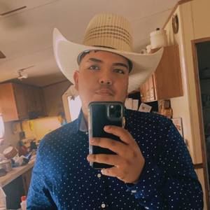 Meet your Posher, Emilio